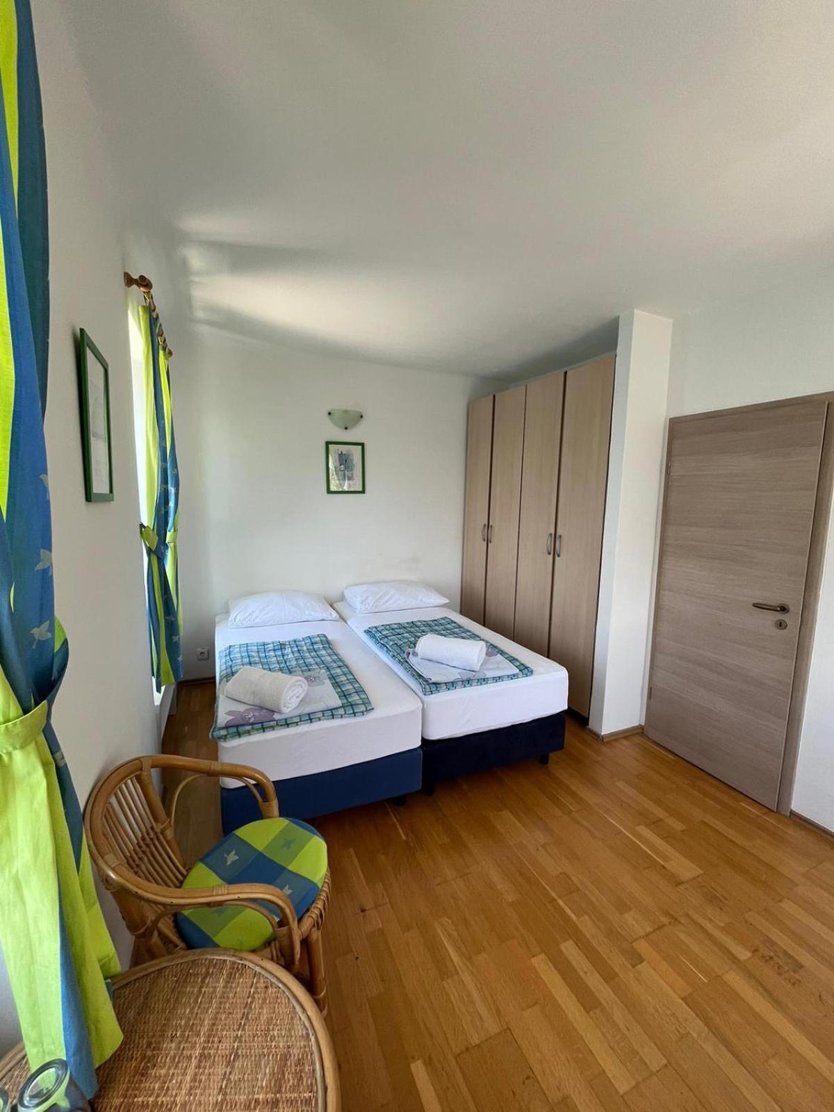 Bed&Breakfast Villa Eva Omisalj Room photo