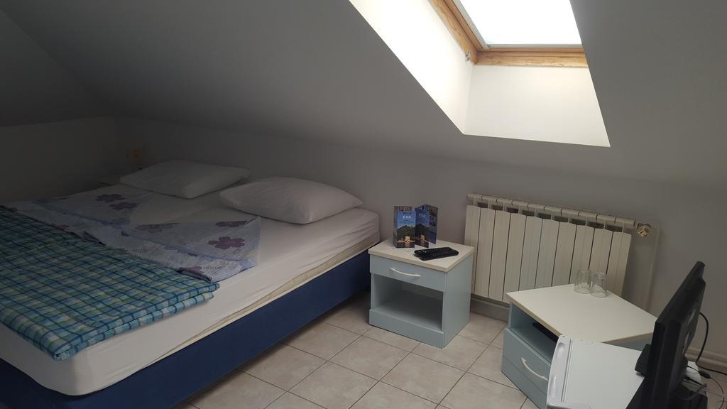 Bed&Breakfast Villa Eva Omisalj Room photo